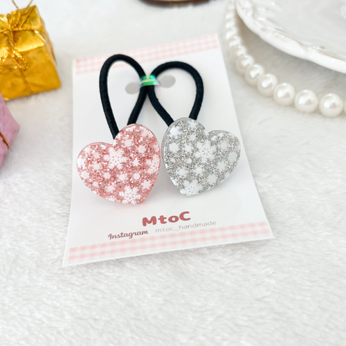 キラキラ雪の結晶ハートレジンヘアゴム