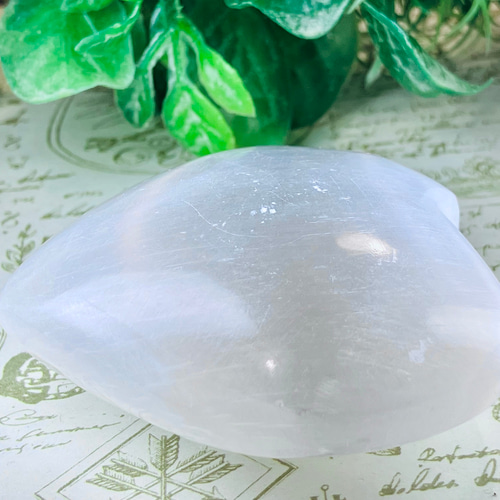 【聖母マリアのガラス】1点物☆特大・超透明セレナイト・プレート原石【透石膏】 聖母マリアのガラス✨ セレナイト 大 ホワイト 透石膏 ハート