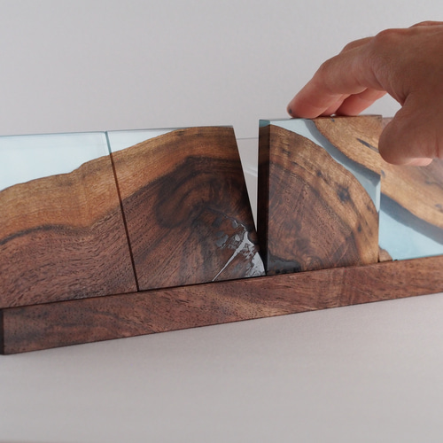 クラロウォールナット×水色レジンアートコースター① コースター