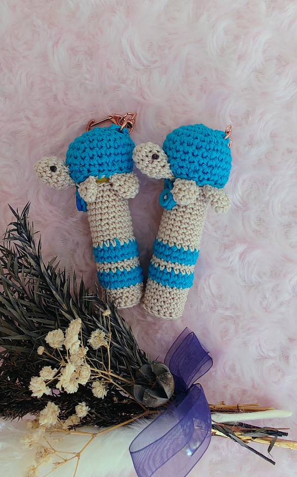 【送料無料】ライトブルーかめちゃん　リップケース バックチャーム 1枚目の画像