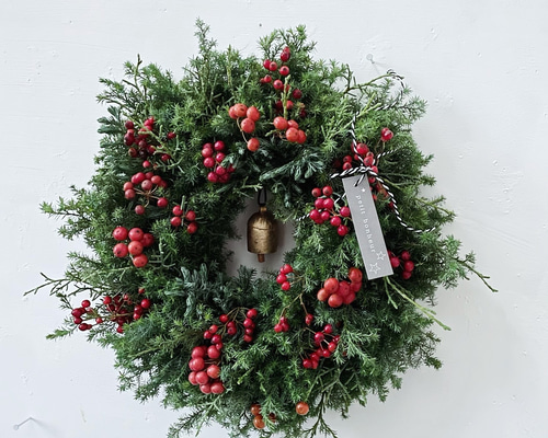 コニファーと木の実のリース ChristmasWreath fbb272ff3a174edcc82c7f20630c20