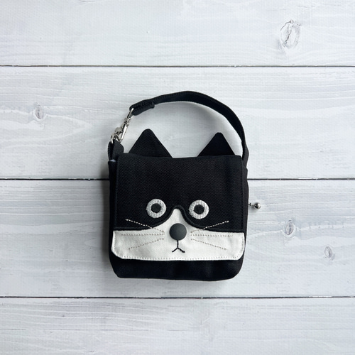 いたずらネコの小さいポーチ ハチワレ黒ねこ 小銭入れ・コインケース
