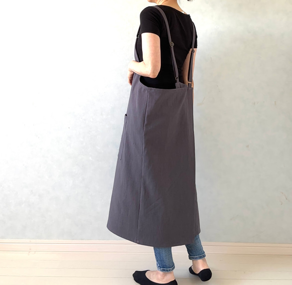 アジャスターで着心地満点！ラップ型エプロン ・グレイッシュパープル 7枚目の画像