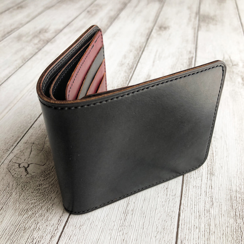 は自分にプチご褒美を 完成品 Horweenクロムエクセルレザー ブラック 二つ折り札入れ 財布・ケース・小物入れ