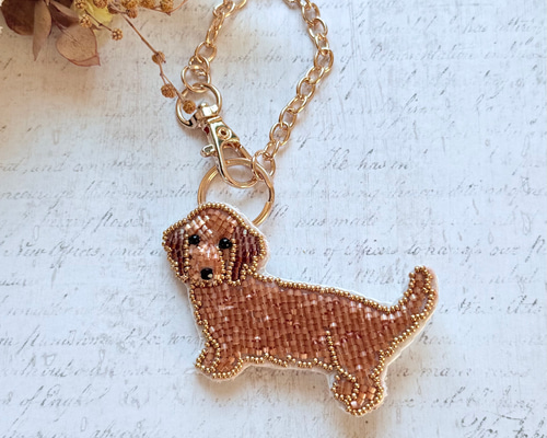 2way】ビーズ刺繍のうちの子ブローチ、バッグチャーム・ミニチュア