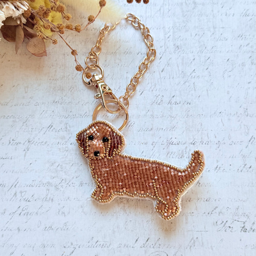 2way】ビーズ刺繍のうちの子ブローチ、バッグチャーム・ミニチュア