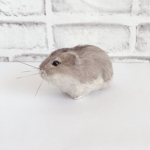 羊毛フェルト　ハムスター 伏せポーズのハムスター（ジャンガリアン） 羊毛フェルトマスコット