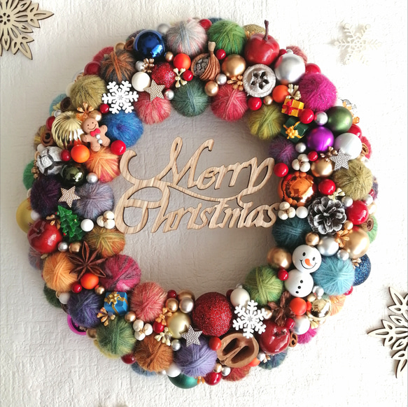 【再販】毛糸玉リース☆クリスマス カラフルでにっこり☆毛糸玉のクリスマスリース〜スノーマンと
