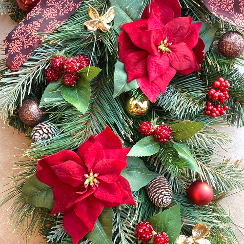 海外のお家に飾られてそうな大きさ【クリスマス】ポインセチアと