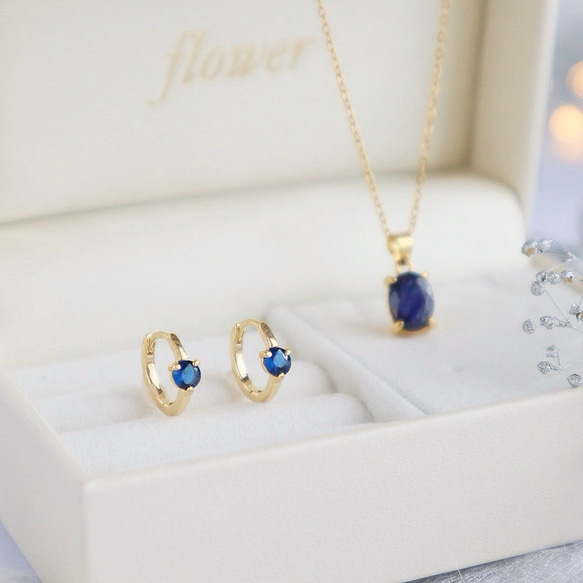 ピアスを開けていない方も！フープカフス LEIANA ブルー きらめくブルー・:* サファイア ワンタッチフープピアス