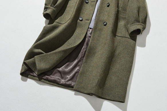 知的で大人雰囲気に　ウールコート ロングコート ダブルボタンコート 　オリーブグリーン　231208-4 4枚目の画像