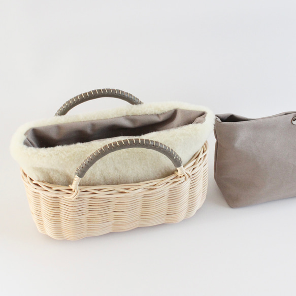 【超值福袋】藤編籃手拿包（附有適合秋冬季的圍巾袋）2種顏色可選♪採用天然素材手工編織而成。 第16張的照片