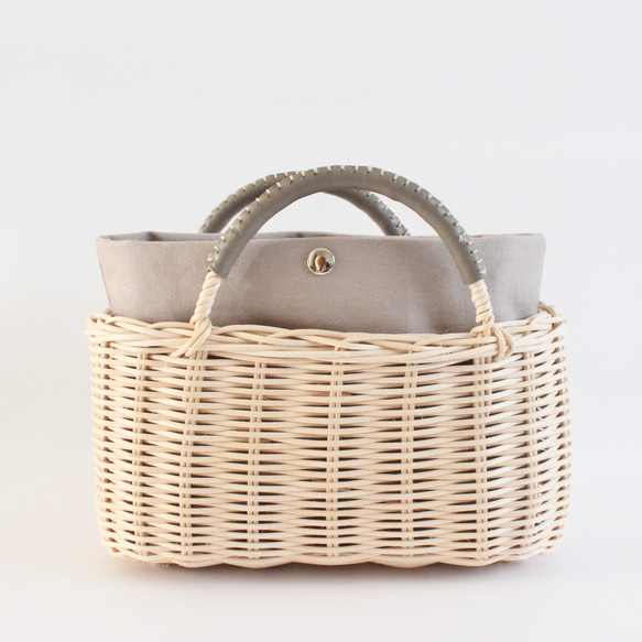 【超值福袋】藤編籃手拿包（附有適合秋冬季的圍巾袋）2種顏色可選♪採用天然素材手工編織而成。 第18張的照片