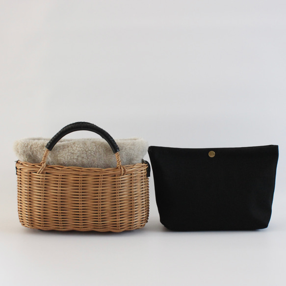 【超值福袋】藤編籃手拿包（附有適合秋冬季的圍巾袋）2種顏色可選♪採用天然素材手工編織而成。 第5張的照片
