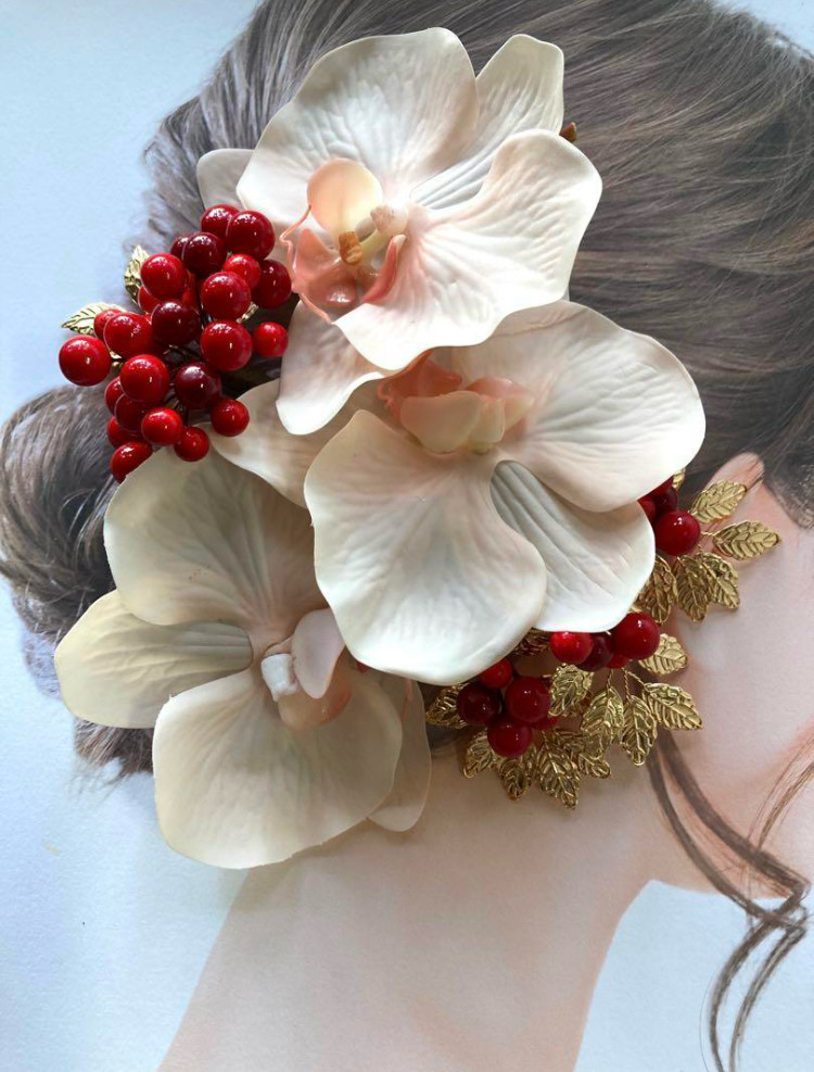 ベビーピンク胡蝶蘭　花嫁髪飾り　振袖　謝恩会　成人式　ブライダルヘア