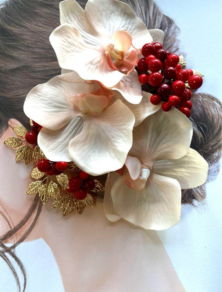 ベビーピンク胡蝶蘭　花嫁髪飾り　振袖　謝恩会　成人式　ブライダルヘア