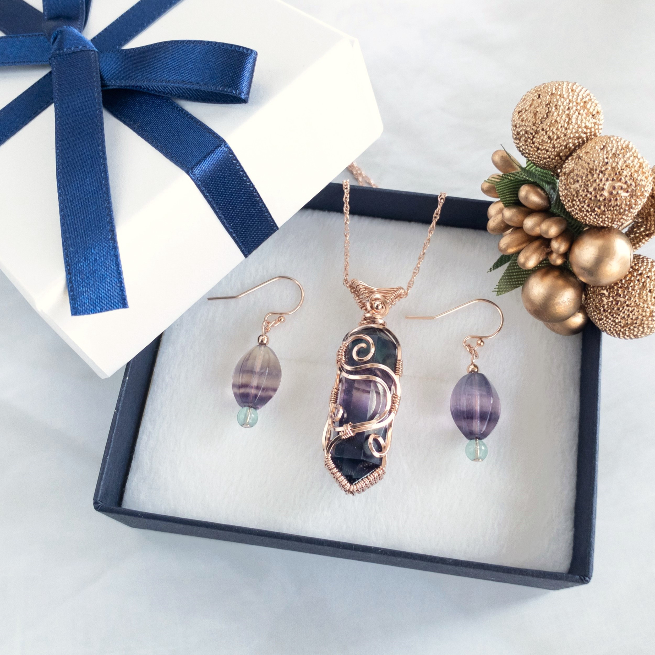 ＜フローライト＞アミュレット ペンダント（S size）14kgf （ローズゴールド）&ピアス セット