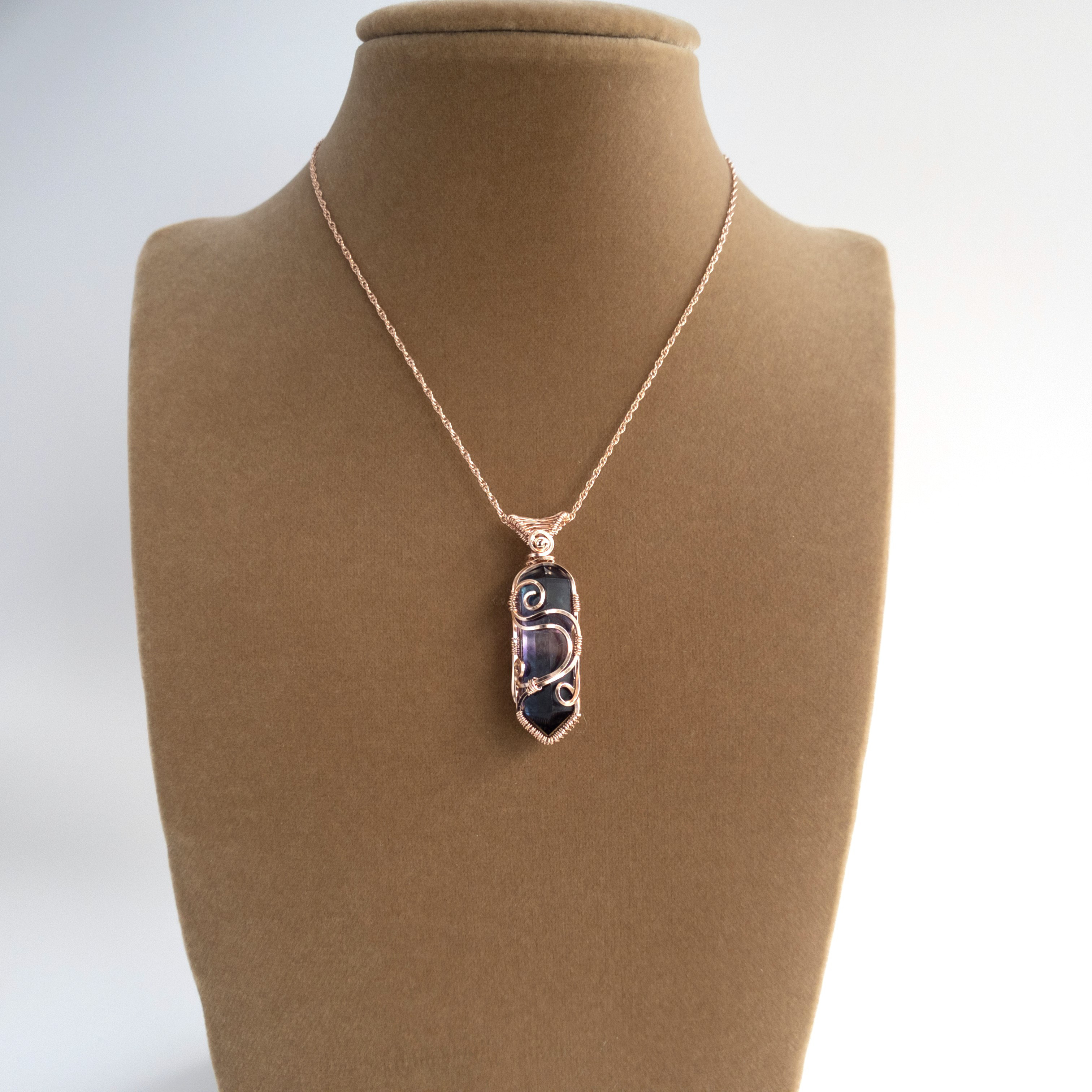 ＜フローライト＞アミュレット ペンダント（S size）14kgf （ローズゴールド）&ピアス セット