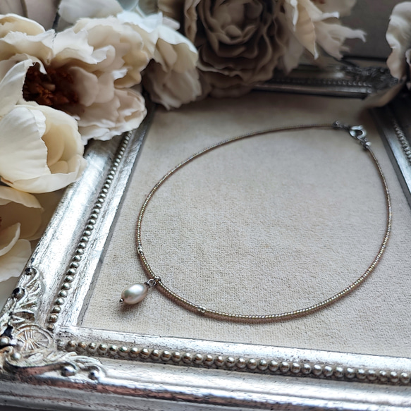 シルバーグレー色淡水パールの上品なチョーカーネックレス 15枚目の画像