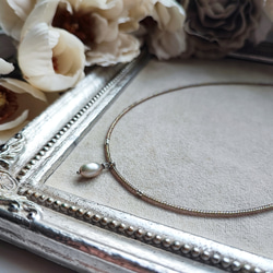 シルバーグレー色淡水パールの上品なチョーカーネックレス 14枚目の画像