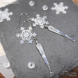 雪結晶とツララの冬耳飾り(ピアスorイヤリング) 8枚目の画像