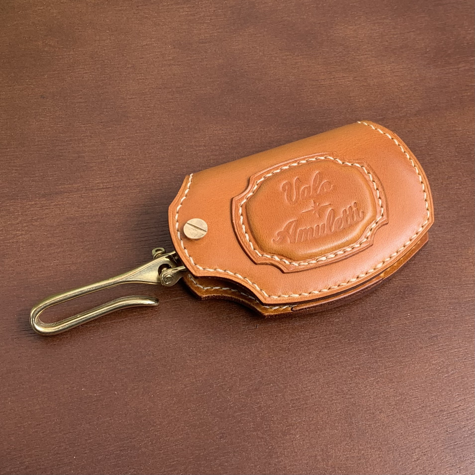 Valo Amuletti ベルトフック付きキーケース