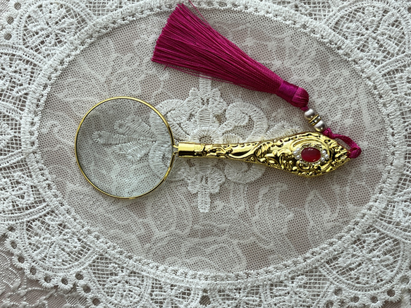 ジュエリールーペ　おしゃれ　ルーペ　エレガント　拡大鏡　アンティーク　ビジュー  パール　ハンドルーペ　金色　銀色 2枚目の画像