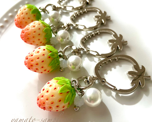 セ*中様 いちごマンキーホルダー◎ セ*中様 いちごマンキーホルダー◎ 【公式通販】 セ*中様 いちごマン