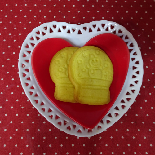 スノーマンの貼り箱にスノーマンのクッキー6種類詰め合わせ