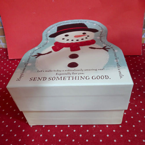 スノーマンの貼り箱にスノーマンのクッキー6種類詰め合わせ