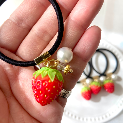 じゃらじゃら ヘアゴム いちごチョコ♡ NO.15❤猫宅配便・いちご届け