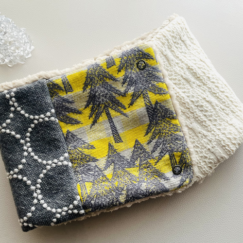 ミナペルホネン　タンバリン　ネックウォーマー　キッズ ミナペルホネンタンバリンネックウォーマーキッズ