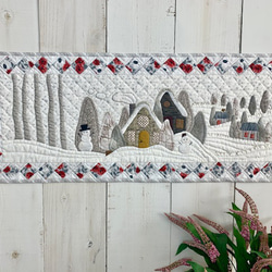 パッチワークタペストリー作成キット/冬のガーデンタペストリー/完成品