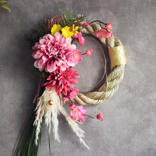 パッと花咲くピンクダリアのお正月】 パンパス 正月飾り 梅 ピンク