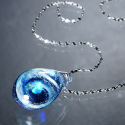 ガラスの小宇宙 オパール ミニペンダント 雫型 【YASUDA GLASS