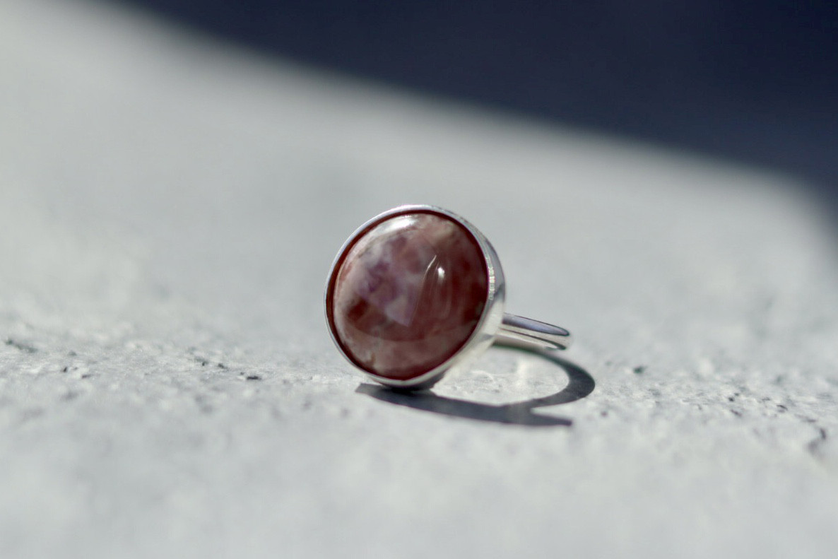 インカローズのゆびわ