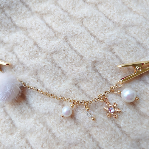 ふわふわファー ストールクリップ❄️冬の装いを華やかに彩る❄️雪の