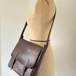 エスパサポ33様専用 タンニンなめし アンティーク メールバッグ ショルダーバッグ レザーバッグ 牛革 ダークブラウン 2枚目の画像