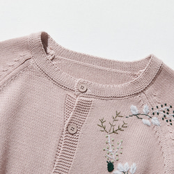 ★即納★コーデに華やかさをプラスしてくれる　花のサークル刺繍カーディガン　コットン100％　淡いピンク　241030-3 9枚目の画像
