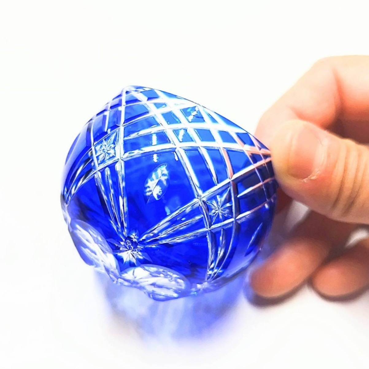 【切子工房　希月】ぐい呑み／「花は咲く」／瑠璃