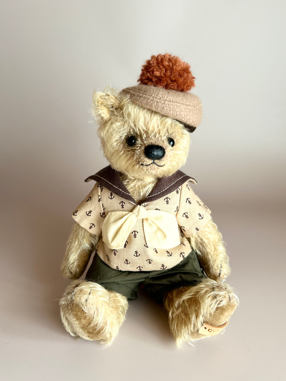セーラーブラウスのテディベア