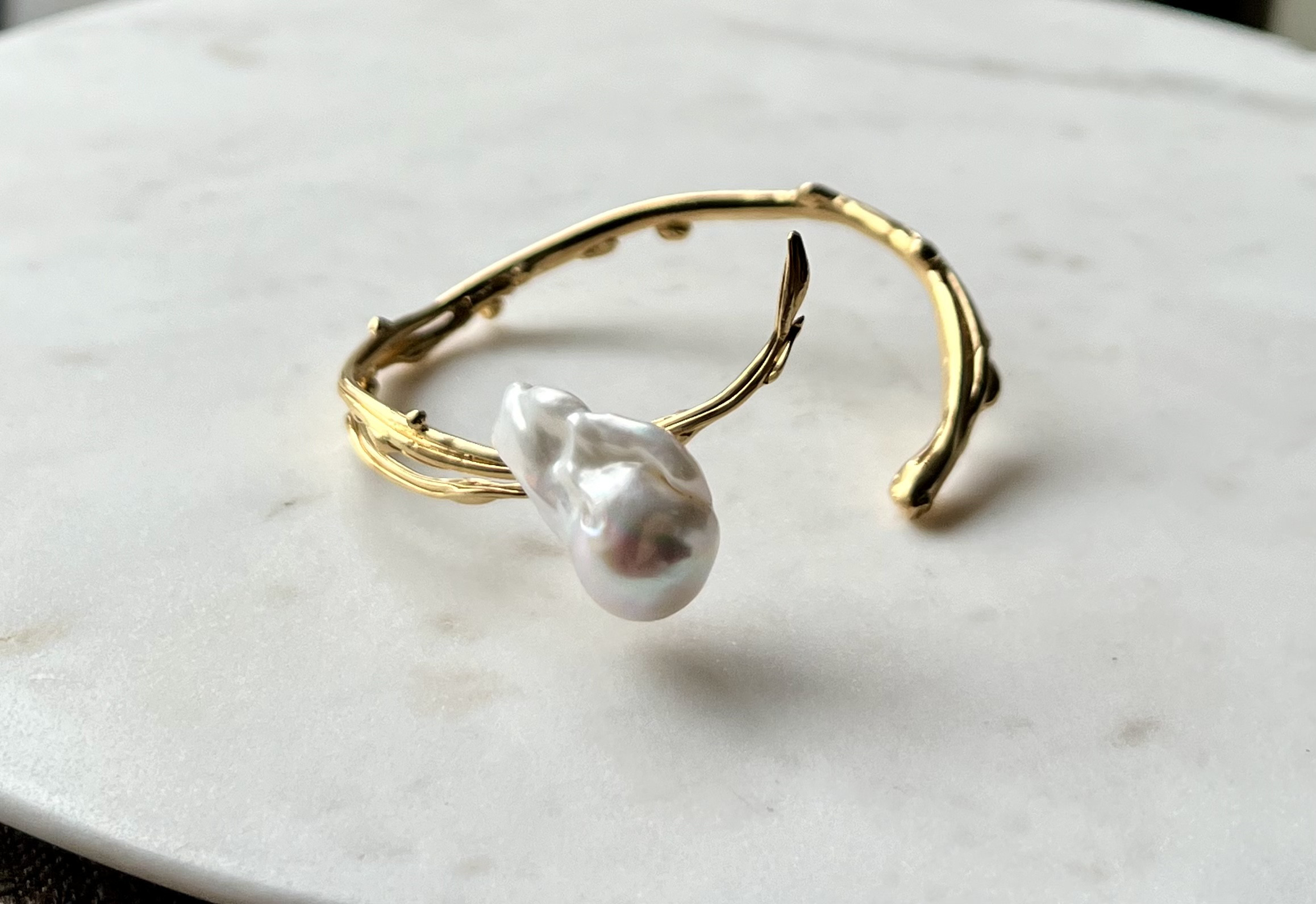 Splash Baroque Pearl Bangle _スプラッシュ バロックパール バングル　ゴールド