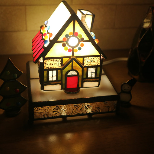 クリスマスの夢・ステンドグラスハウスランプ スタンドライト 