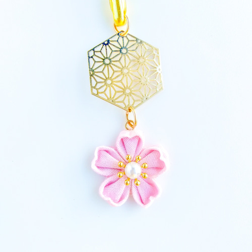 桜の帯飾り ストラップ 着物 浴衣 根付 つまみ細工 さくら 麻の葉