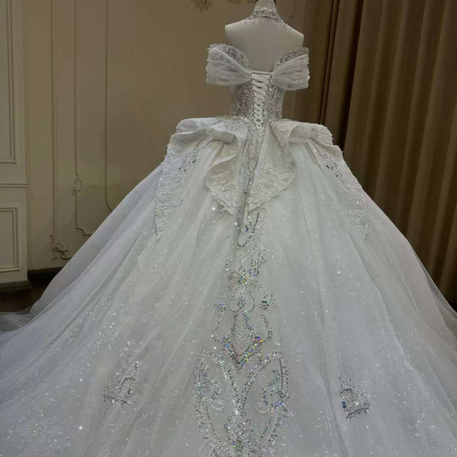 躊躇しない！オフショルダー ホワイト キラキラ 二の腕カバー トレーン