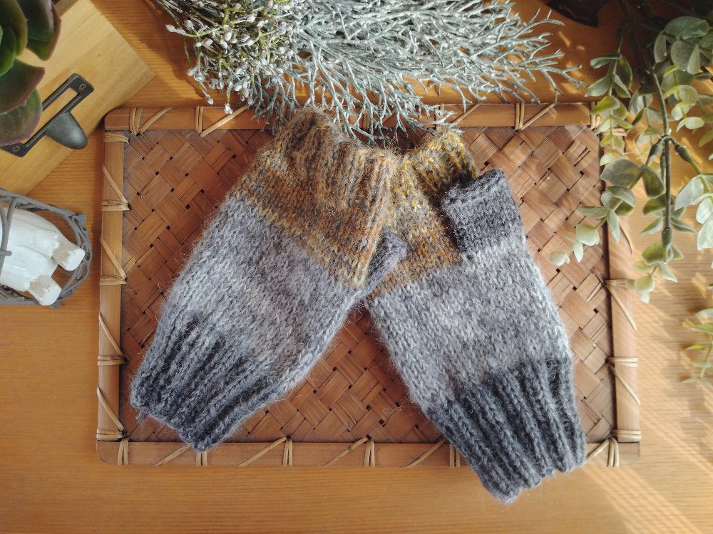 【受注制作】カシミヤ×モヘアのハンドウォーマー