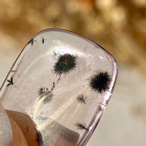 レア♢ロマネサイト/ ホランダイト in アメジスト 01 天然石 天然色