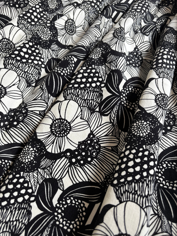 ♦︎2025新色♦︎ノルディックフラワー　コーデュロイのギャザースカート 7枚目の画像