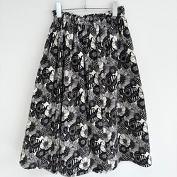 ♦︎2025新色♦︎ノルディックフラワー　コーデュロイのギャザースカート 3枚目の画像