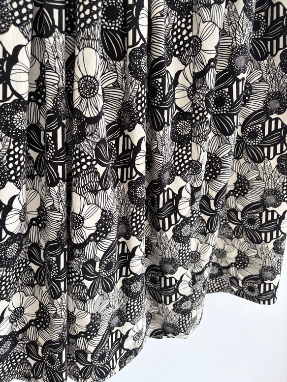 ♦︎2025新色♦︎ノルディックフラワー　コーデュロイのギャザースカート 5枚目の画像